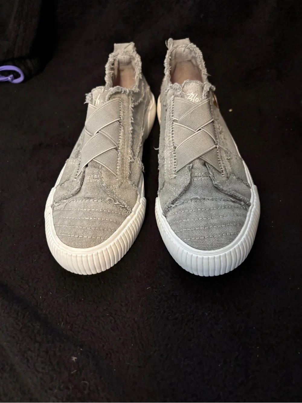 Kids Slip-On Frayed Canvas Sneakers in Gray